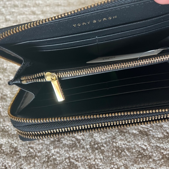 NWT Tory Burch double zipper leather wallet - Picture 4 of 6